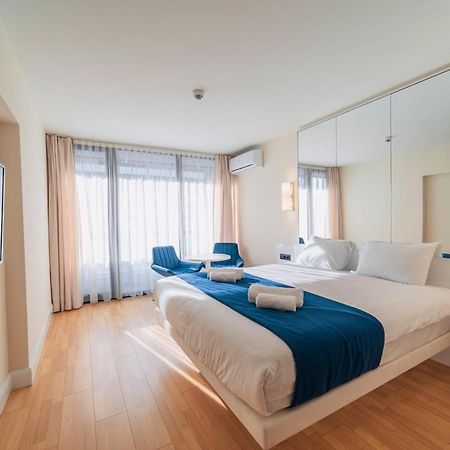 Orbi City Suite Batumi Bagian luar foto