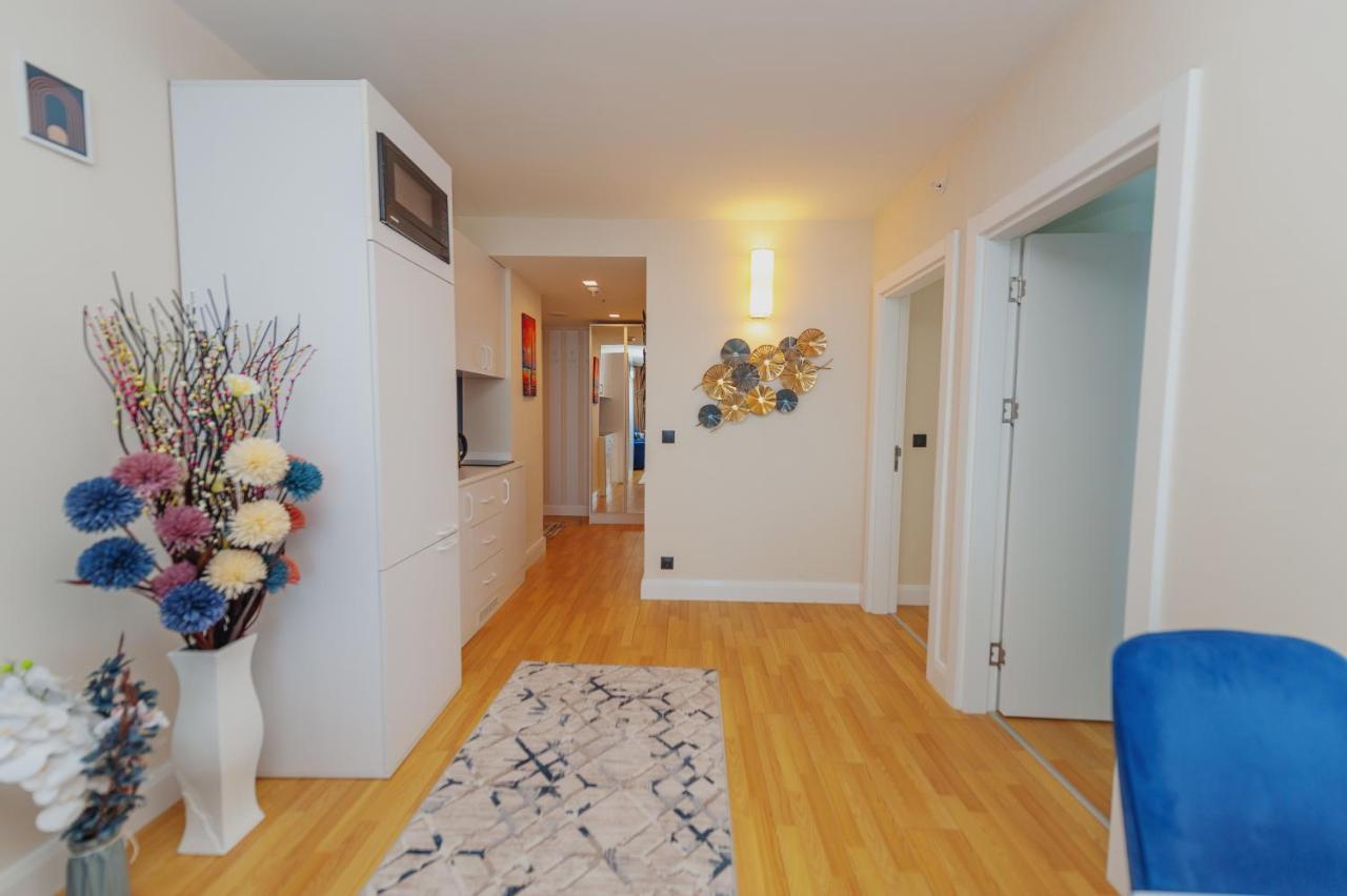 Orbi City Suite Batumi Bagian luar foto