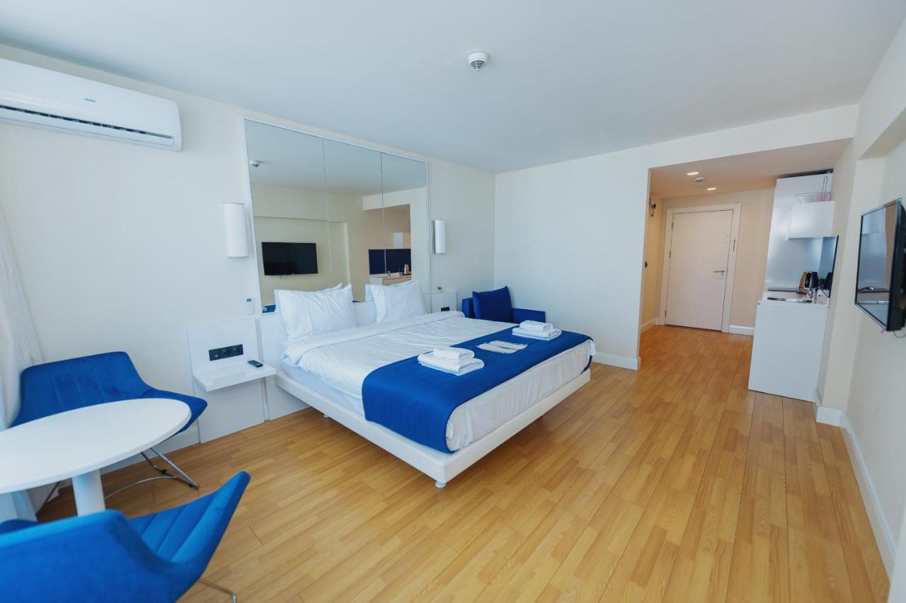 Orbi City Suite Batumi Bagian luar foto