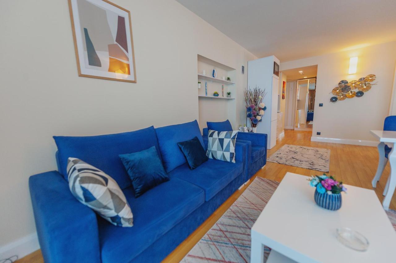 Orbi City Suite Batumi Bagian luar foto