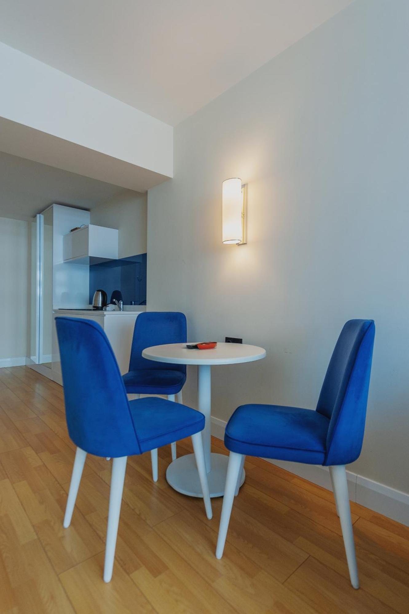 Orbi City Suite Batumi Bagian luar foto