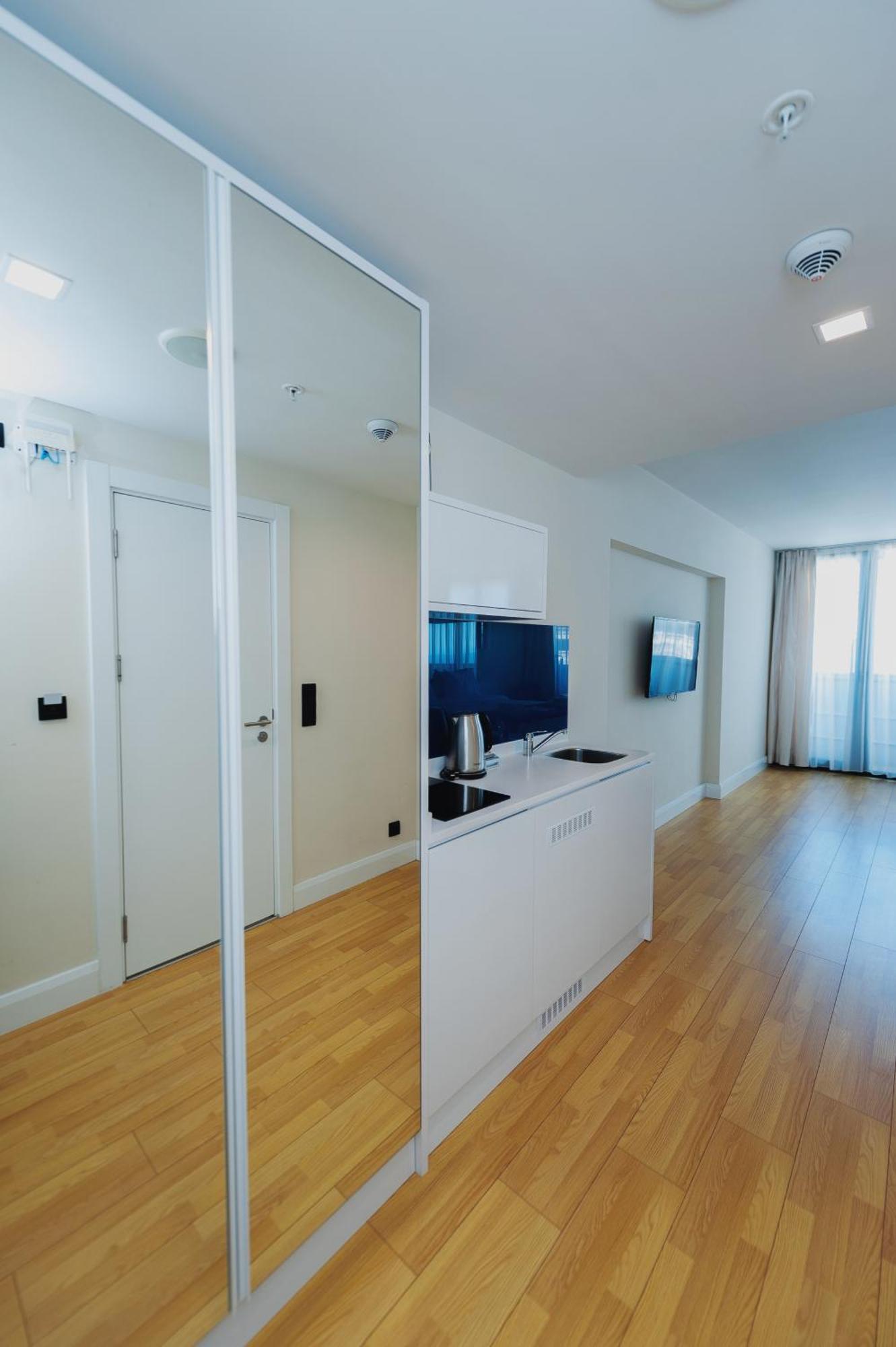 Orbi City Suite Batumi Bagian luar foto