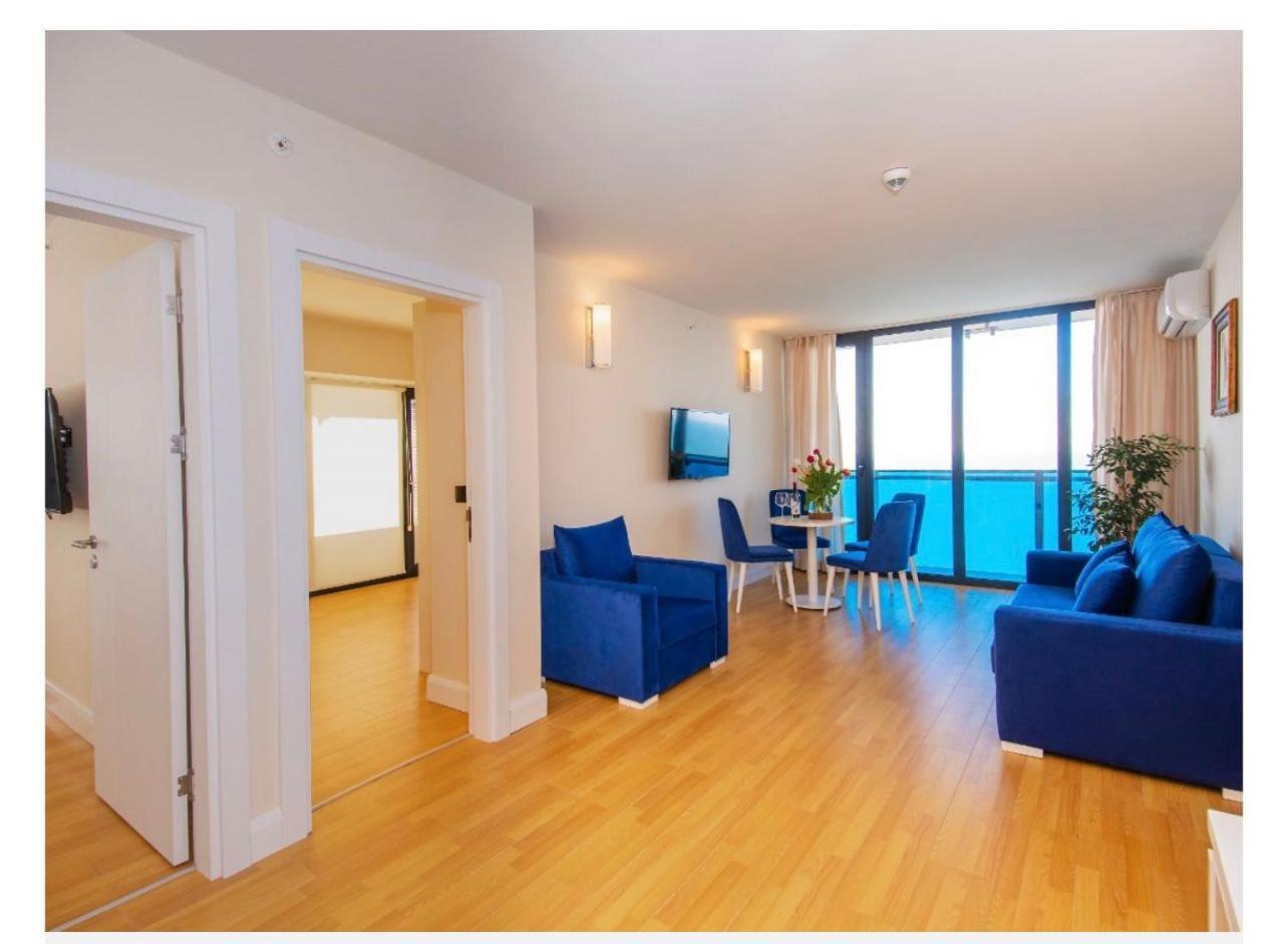 Orbi City Suite Batumi Bagian luar foto
