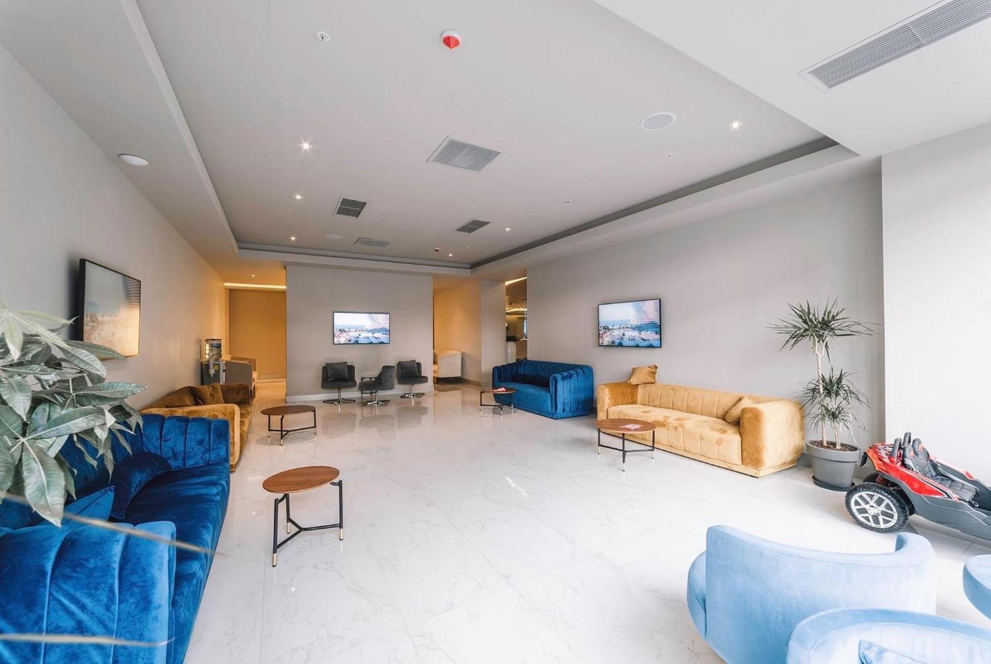 Orbi City Suite Batumi Bagian luar foto